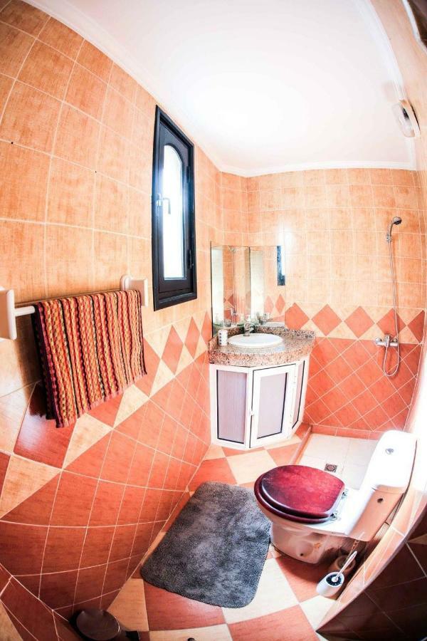 Salt House Morocco - Surf & Yoga Camp Bed and Breakfast Tamraght Eksteriør billede