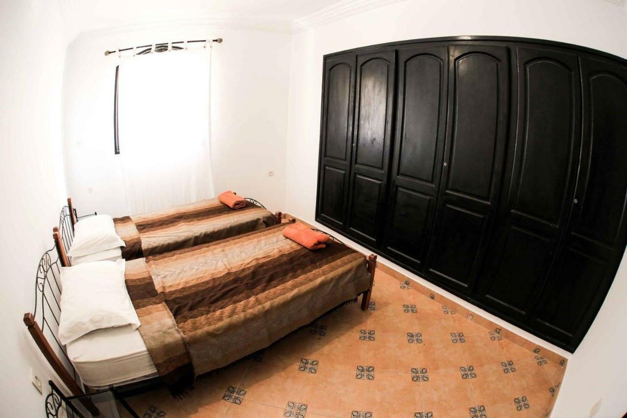 Salt House Morocco - Surf & Yoga Camp Bed and Breakfast Tamraght Eksteriør billede