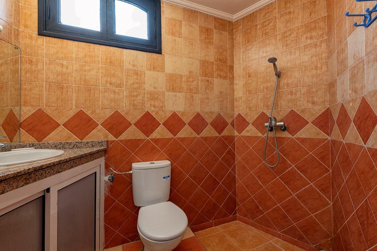 Salt House Morocco - Surf & Yoga Camp Bed and Breakfast Tamraght Eksteriør billede